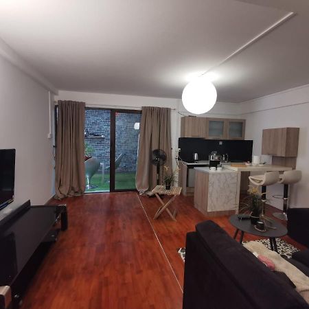 Aglantzia Adorable Cozy Apartment מראה חיצוני תמונה