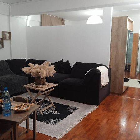 Aglantzia Adorable Cozy Apartment מראה חיצוני תמונה