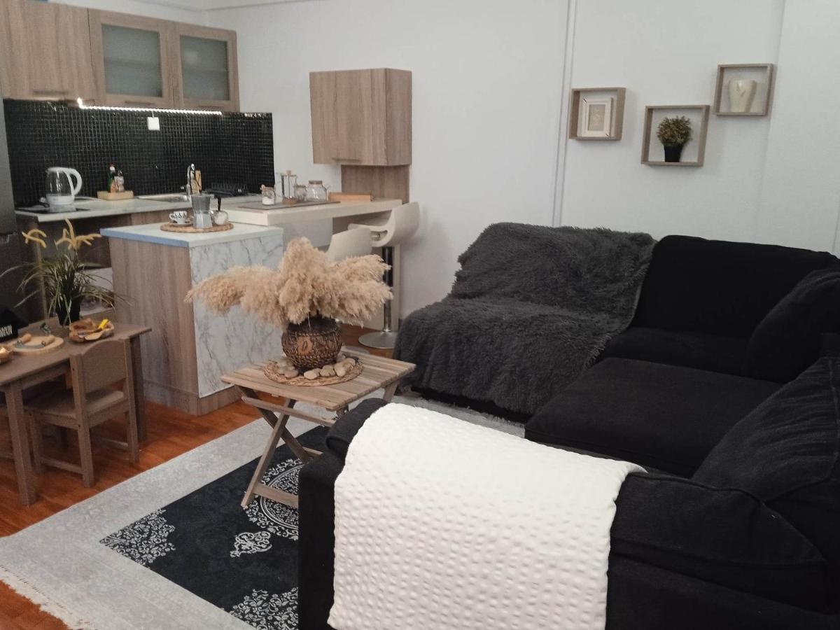 Aglantzia Adorable Cozy Apartment מראה חיצוני תמונה